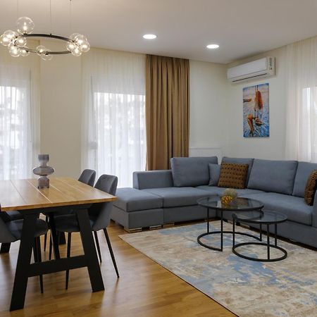 Magnificent Riviera Residence Vipgreece Athén Kültér fotó